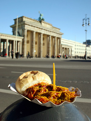 Currywursti ja Brandenburgin portti