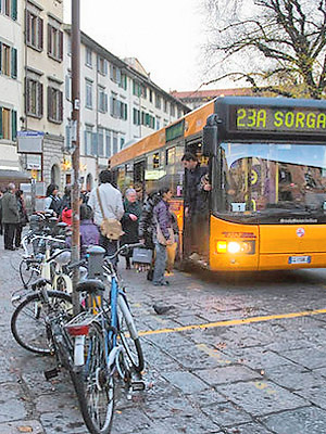 Bussipys�kki Firenzess�