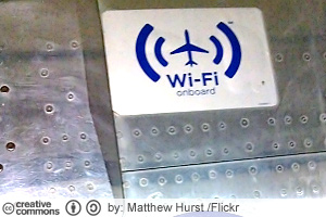 Wifi lentokoneessa (CC License: Attribution-ShareAlike 2.0 Generic)