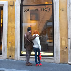 Muotiliike Via dei Condotti -kadulla