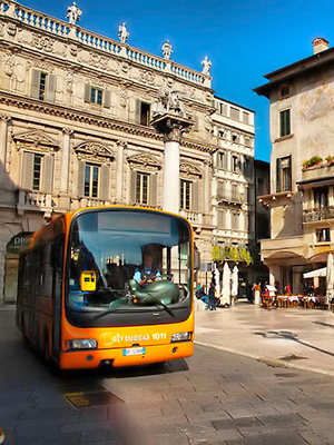 Bussi Piazza delle Erbell