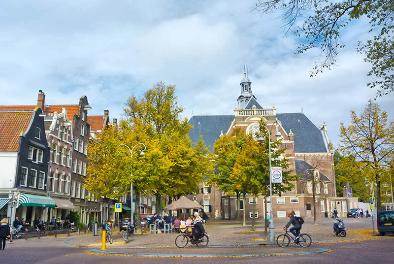 Noordermarkt-aukio Jordaanin kaupunginosassa