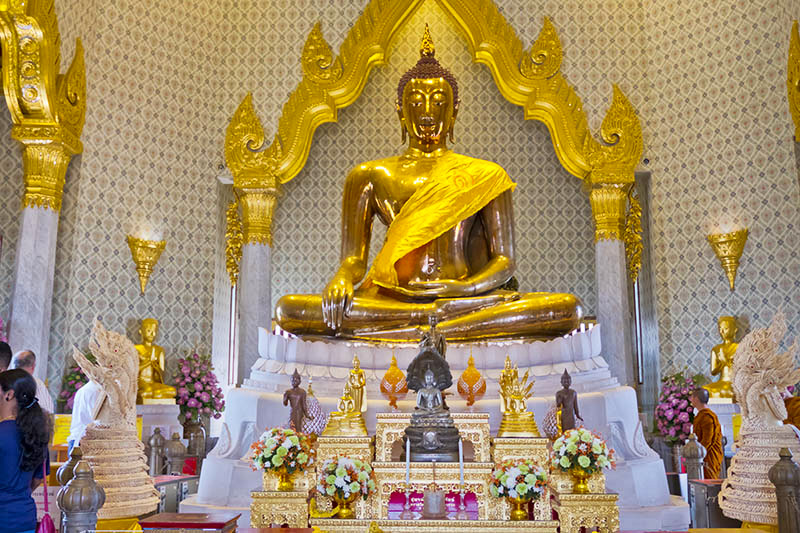 Kultainen Buddha, Wat Traimit