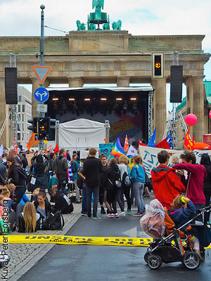 Tapahtuma Pariser Platz -aukiolla