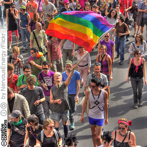 Pride-kulkue Berliinissä (CC License: Attribution-ShareAlike 2.0 Generic)