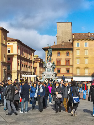 Piazza del Nettune, pilvi taivaalla