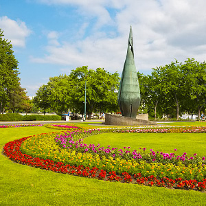 Centennial-muistomerkki, Margitinsaari