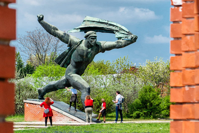 Memento Park (CC License: Attribution 2.0 Generic)