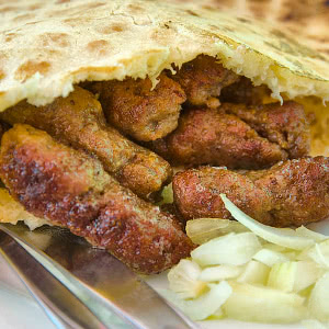 Cevapi-annos