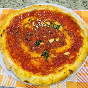 Pizza Marinara