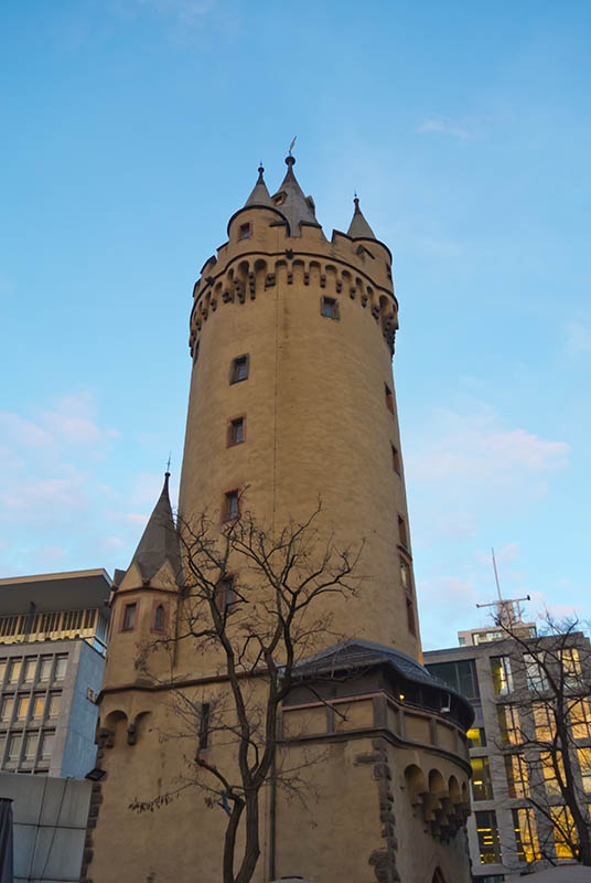 Eschenheimer Turm -torni