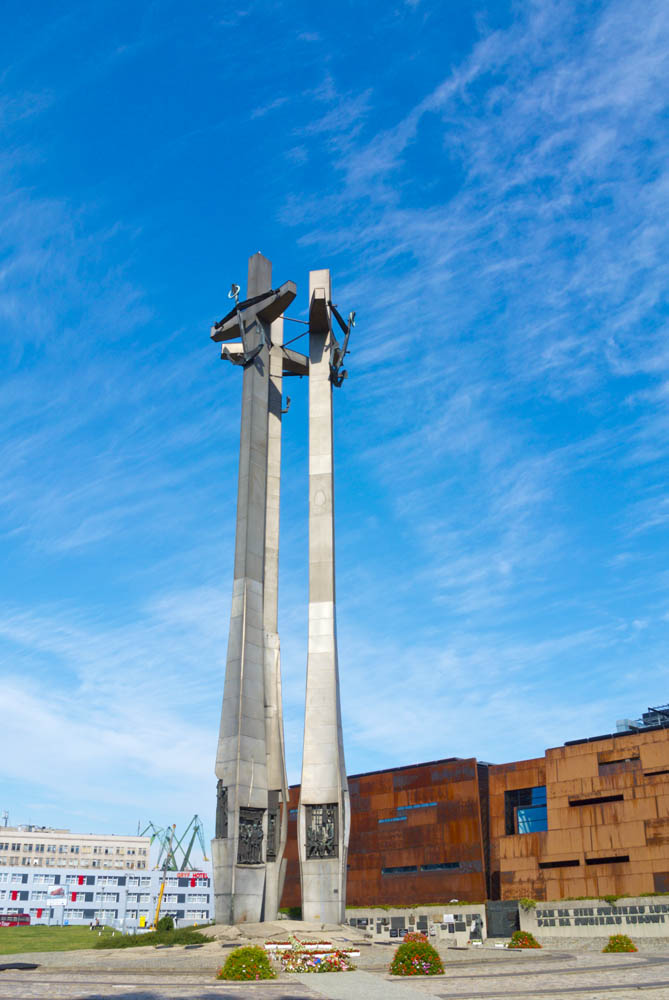 Monumentti Plac Solidarnosci -aukiolla