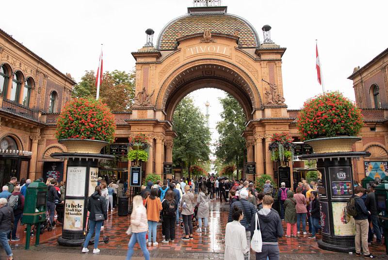 Sisäänkäynti Kööpenhaminan Tivoliin