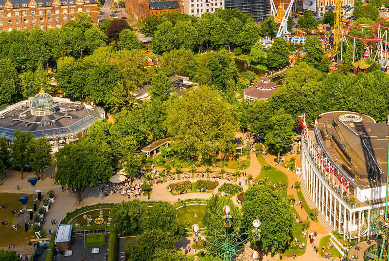 Tivoli yl�ilmoista kuvattuna