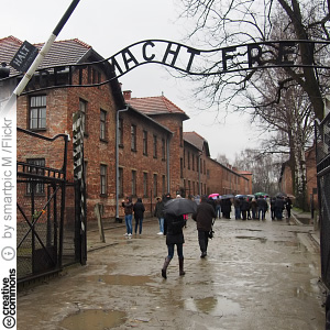 Auschwitz (CC License: Attribution 2.0 Generic)