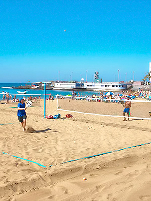 Playa de las Canteras -ranta Las Palmasissa