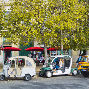 Tuk-tuk