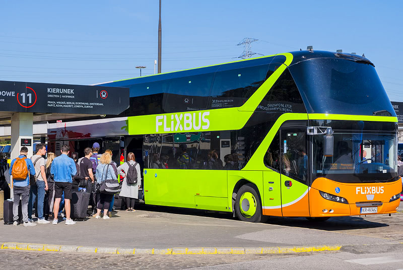 Linja-autoasema Varsovassa, Flixbus lhdss