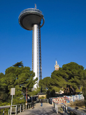 Faro de Moncloa