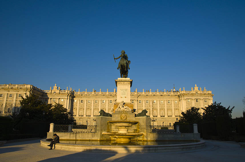 Plaza de Oriente 