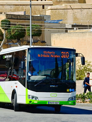 Bussi Gozossa, Maltalla