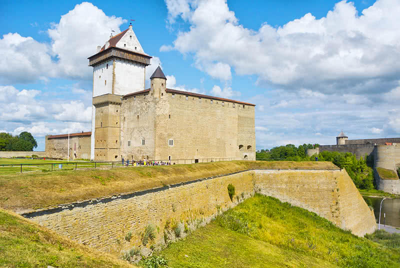 Narva Hermanni linnus