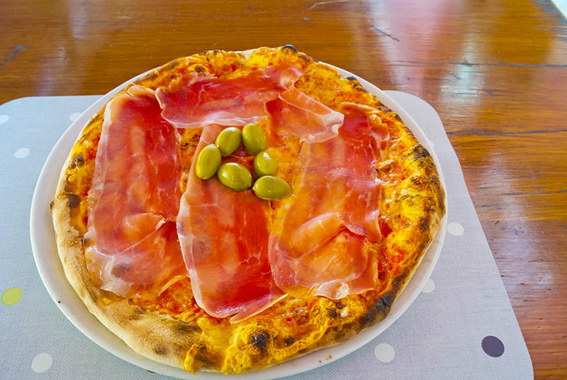 Istrialainen pitsa