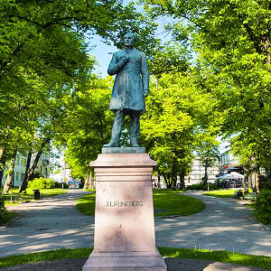 Runebergin patsas Porvoossa