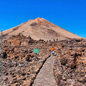 Patikoimassa Teide-vuorella