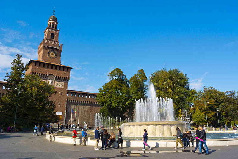 Piazza Castello -aukio