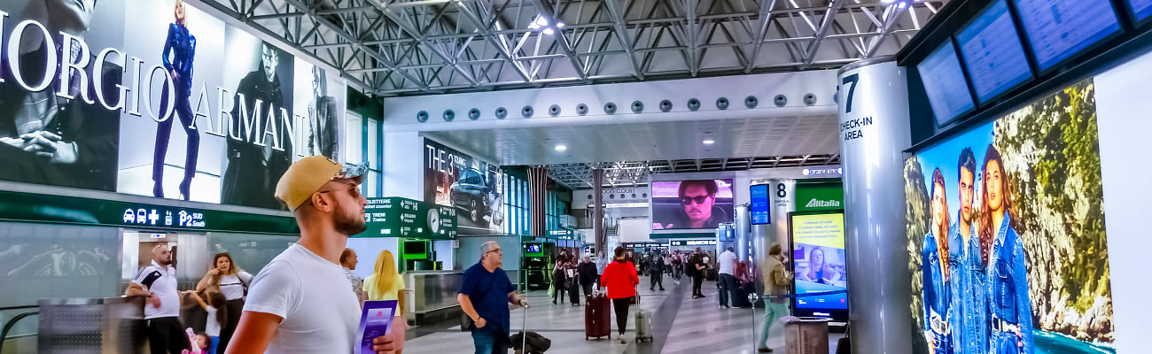 Finnair lentokone pilvien päällä