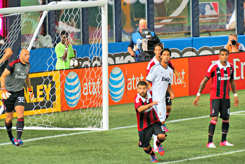 AC Milan (CC License: Attribution-ShareAlike 2.0 Generic)