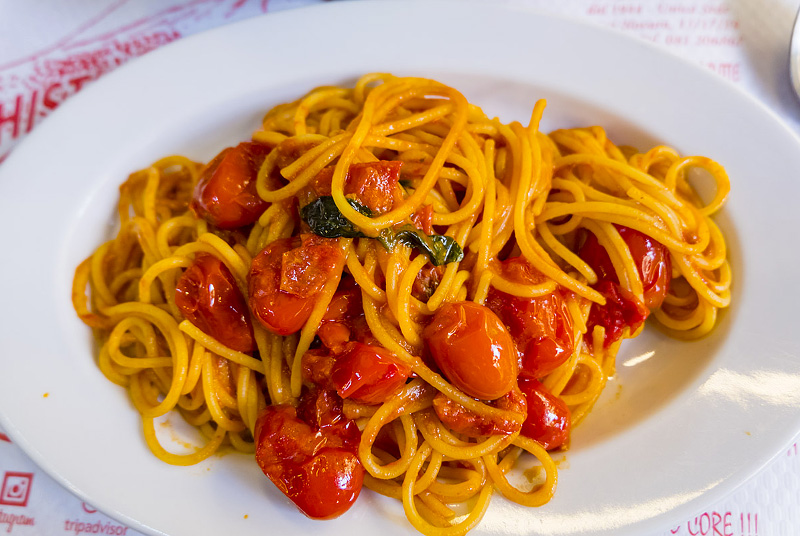 Spaghetti al Pomodoro