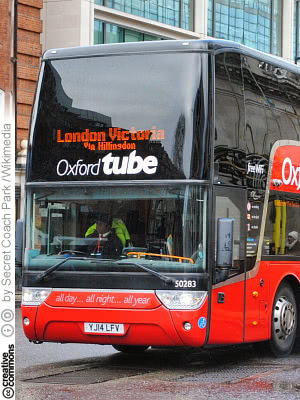 Oxford Tube -yhtiön bussi (CC License: Attribution-ShareAlike 2.0 Generic)