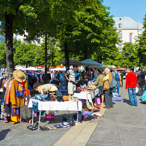 Place Joachim du Bellay -aukion kirpputori