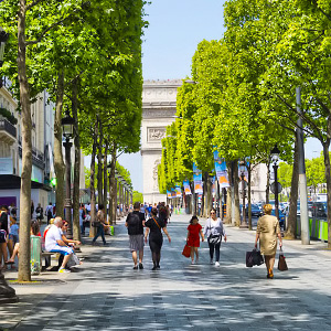 Champs-Elysees