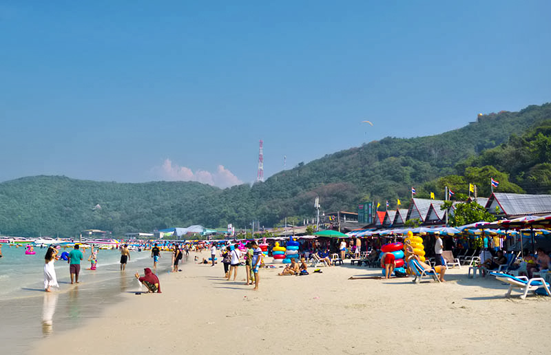 Tawaen Beach, Koh Lan