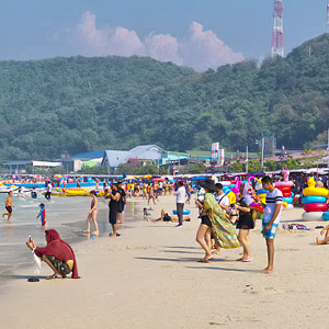 Tawaen Beach, Koh Lan