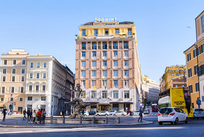 Hotelli Piazza Barberinilla Roomassa