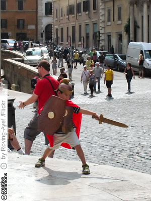 Lapsi gladiaattorina Roomassa (CC License: Attribution 2.0 Generic)