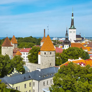 Nkym Toompealta vanhaankaupunkiin