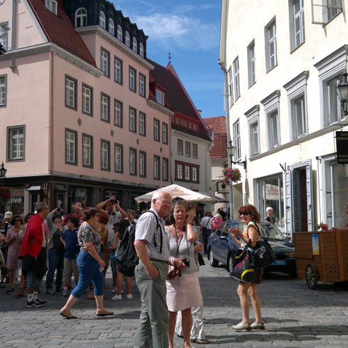 Neljs lukijakuva viikolle 45