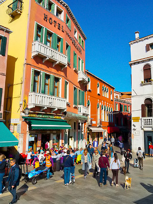 Hotelli Lista di Spagna -kadulla