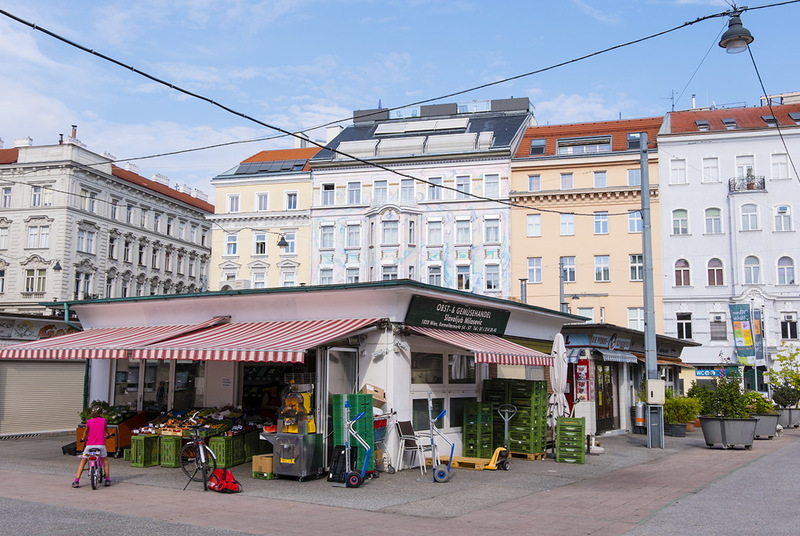 Karmeliterplatz