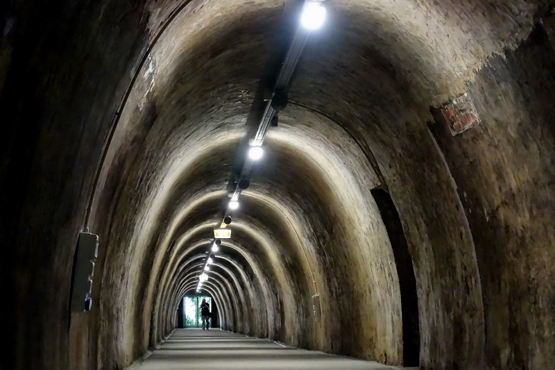 Tunel Gric (CC License: Attribution-ShareAlike 2.0 Generic)